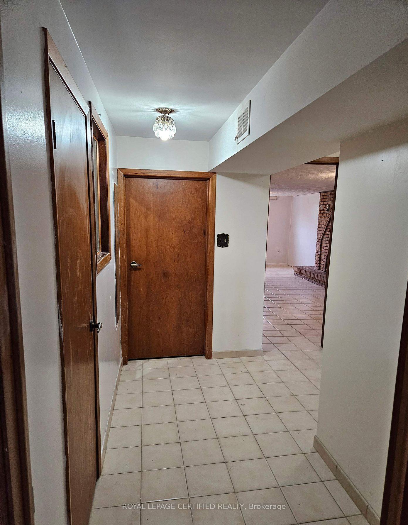 115-deerhurst-road-hamilton-ontario-x13821594