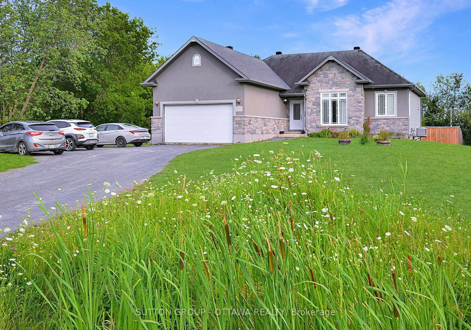 588-russell-road-clarence-rockland-ontario-x13821672