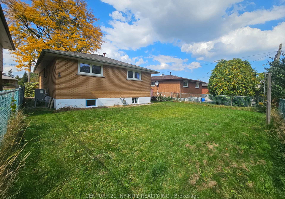 109-purdy-crescent-hamilton-ontario-x13821736