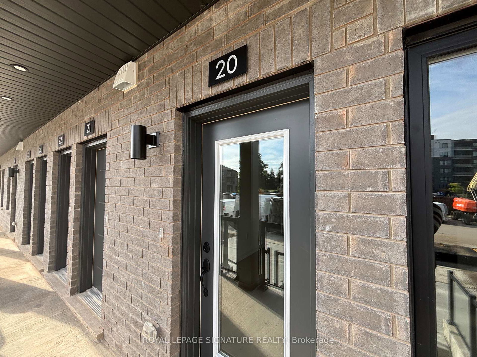 42-lowes-road-w-guelph-ontario-x13821866