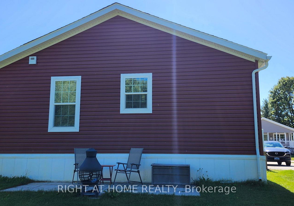 207-spruce-street-hanover-ontario-x13821900