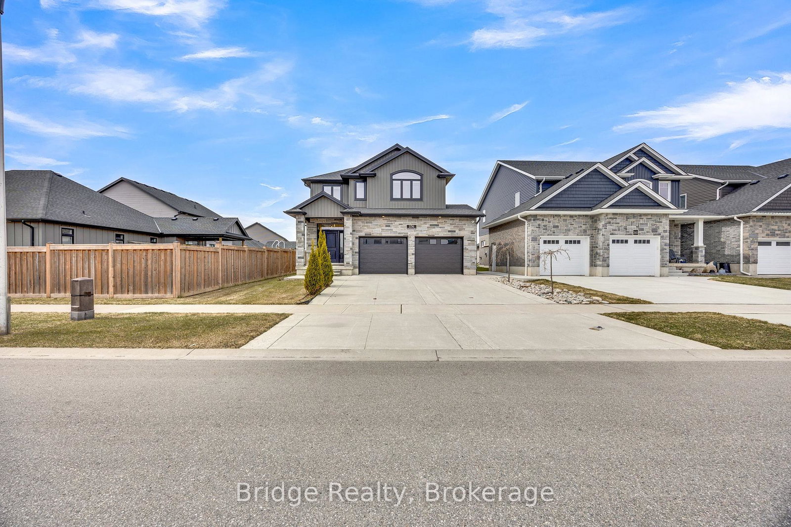 256-tamarack-boulevard-woodstock-ontario-x13822048