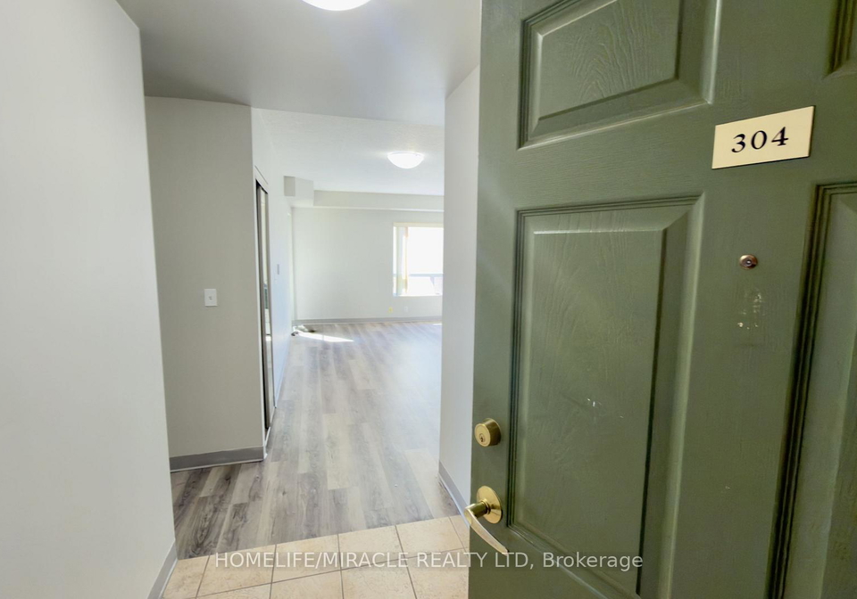 237-auburn-drive-waterloo-ontario-x13822054