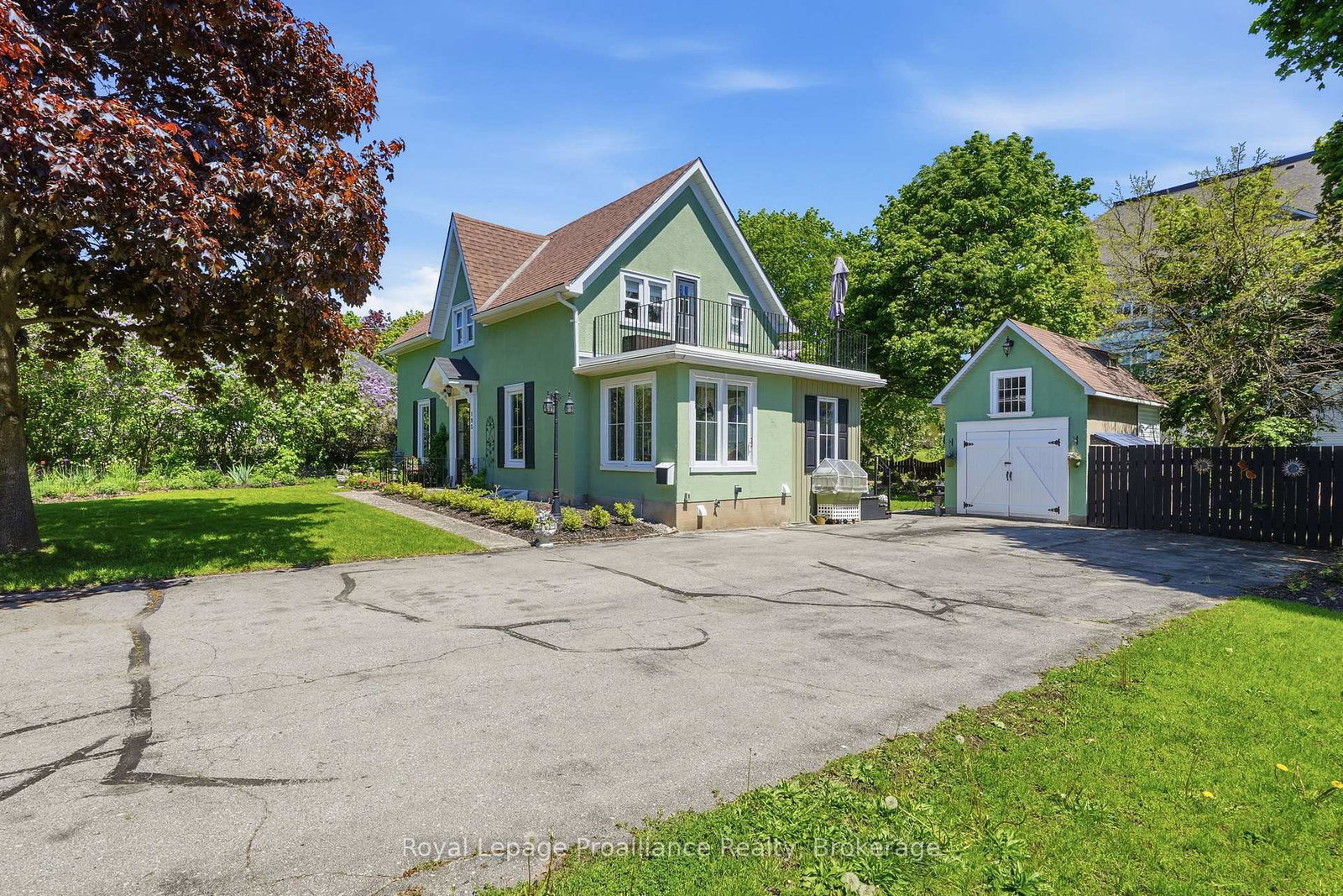 195-maclellan-avenue-quinte-west-ontario-x13822338
