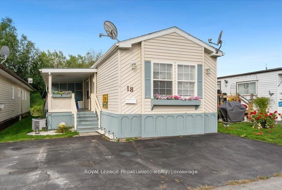 311-dundas-street-e-quinte-west-ontario-x13822344