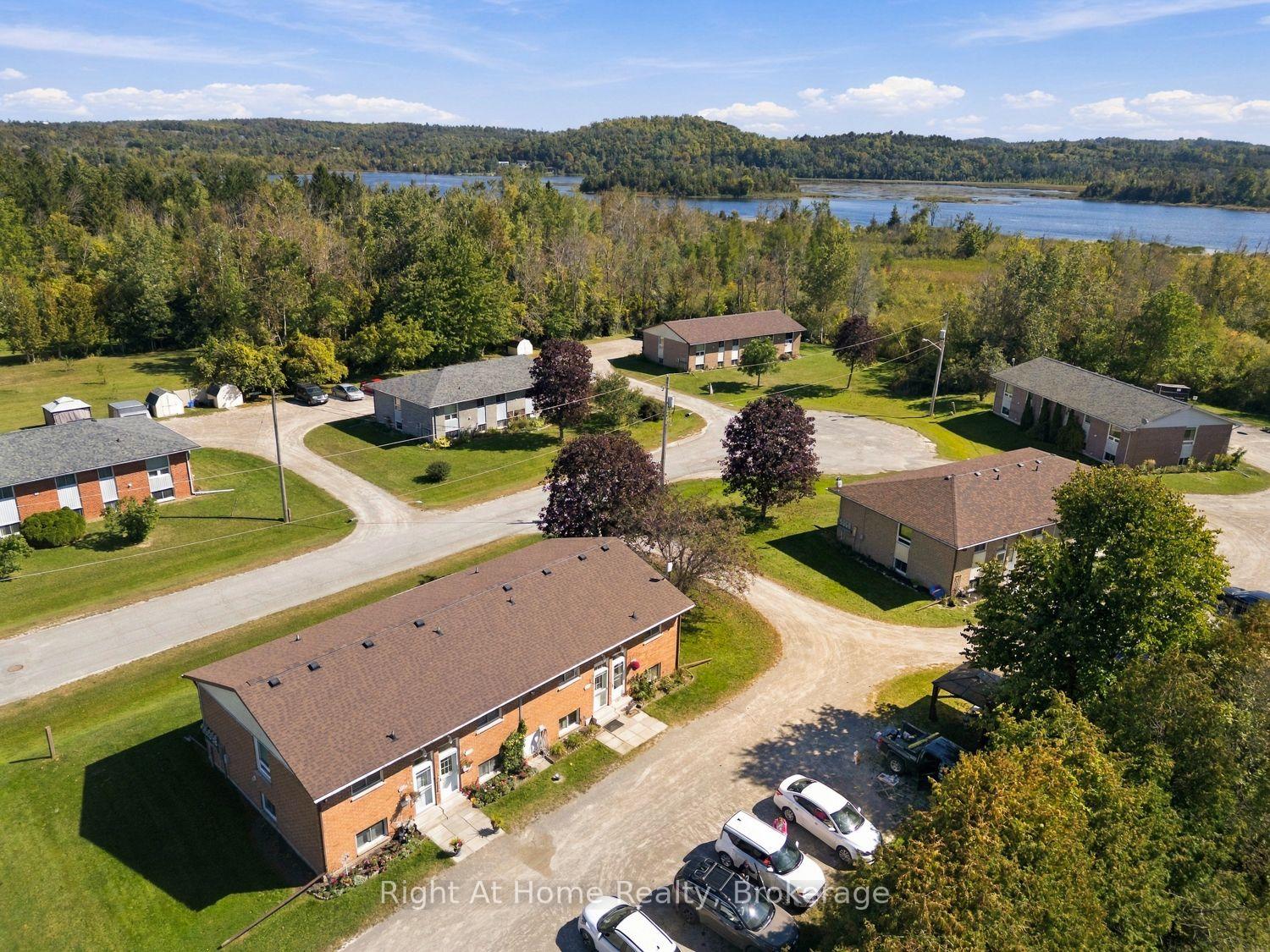 103-rita-crescent-kawartha-lakes-ontario-x13822382