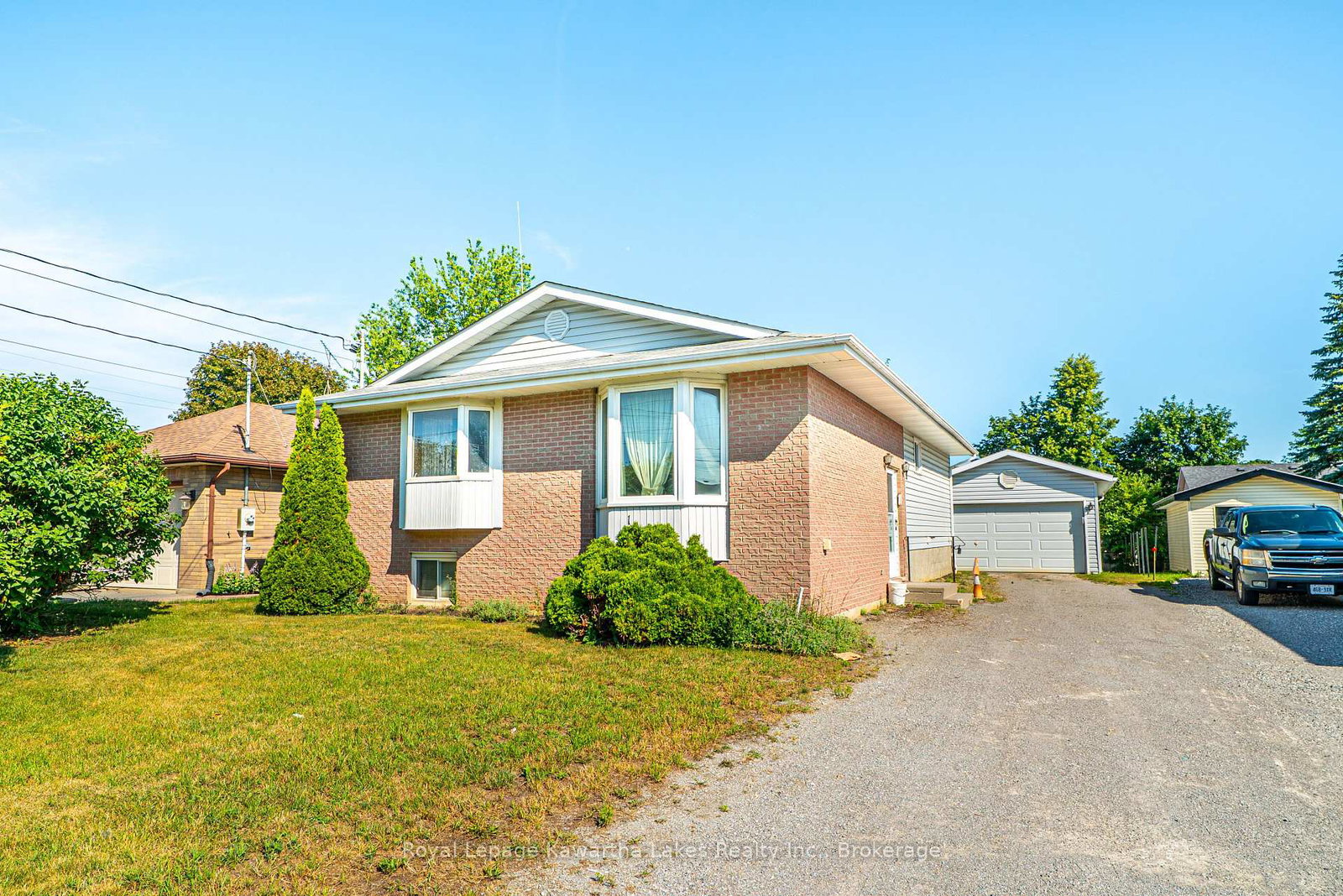 182-colborne-street-w-kawartha-lakes-ontario-x13822416