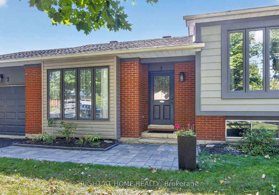 3-pommel-crescent-kanata-ontario-x13822526
