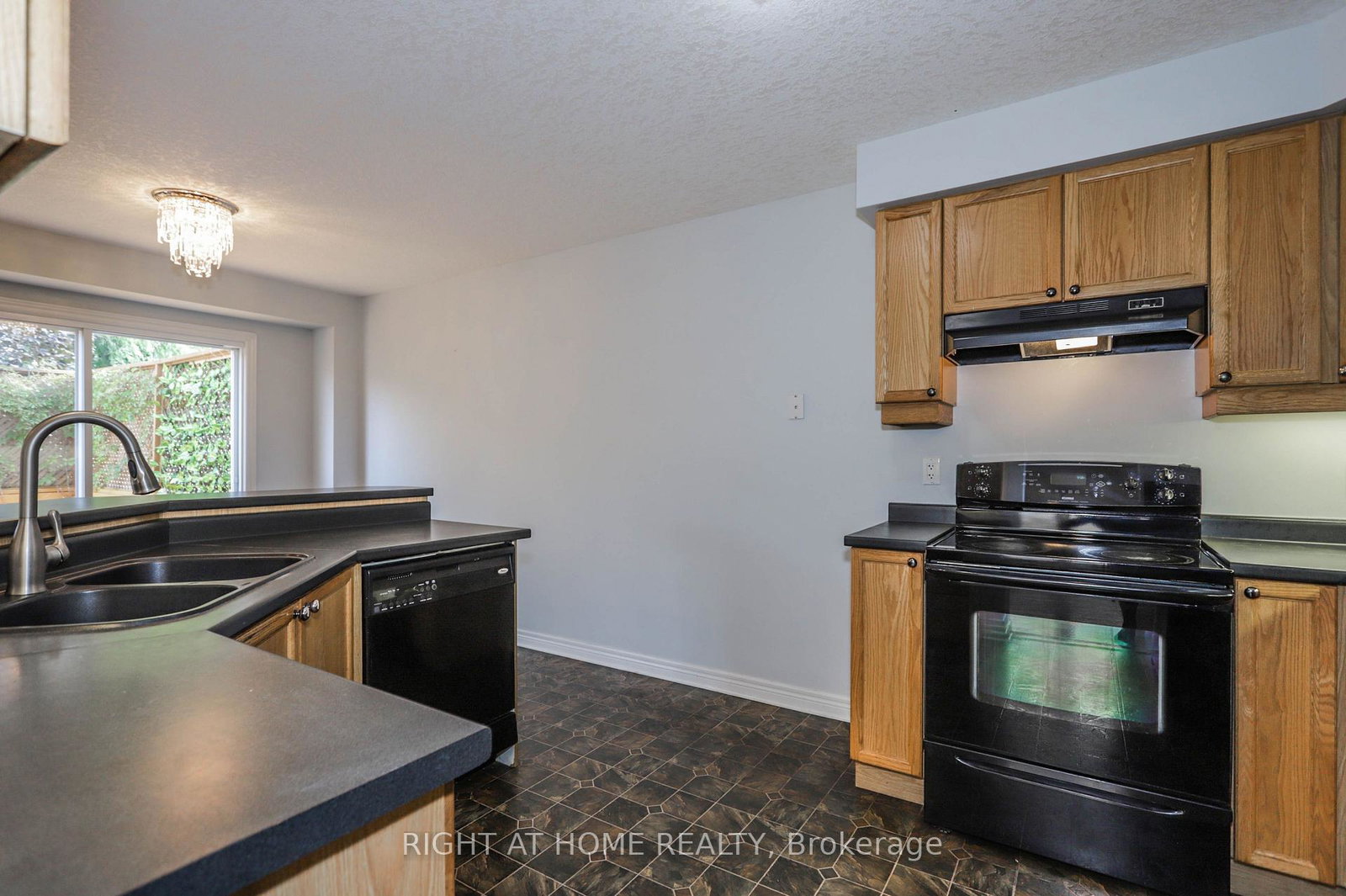 756-hedgerow-place-london-north-ontario-x13822538