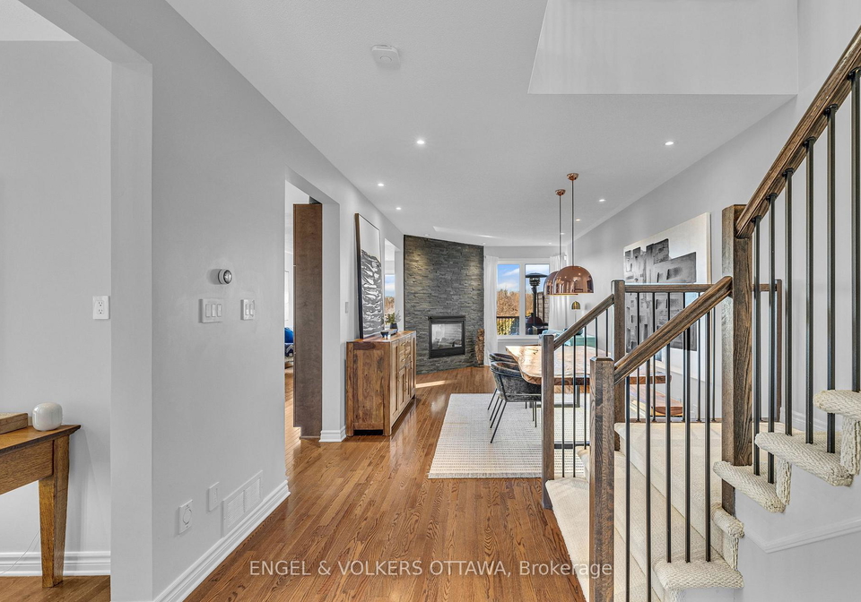 1080-northgraves-crescent-kanata-ontario-x13822702