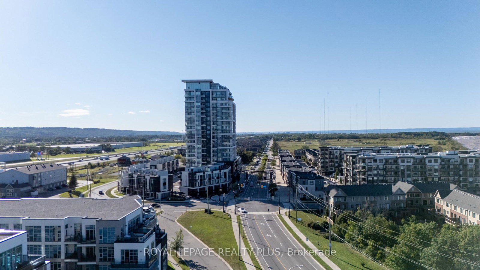 16-concord-place-grimsby-ontario-x13822846