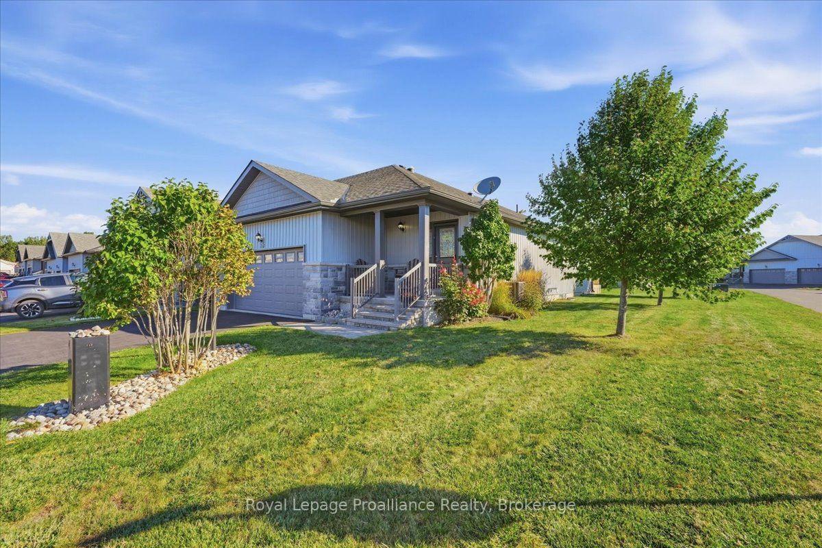 73-dorchester-drive-prince-edward-county-ontario-x13823068