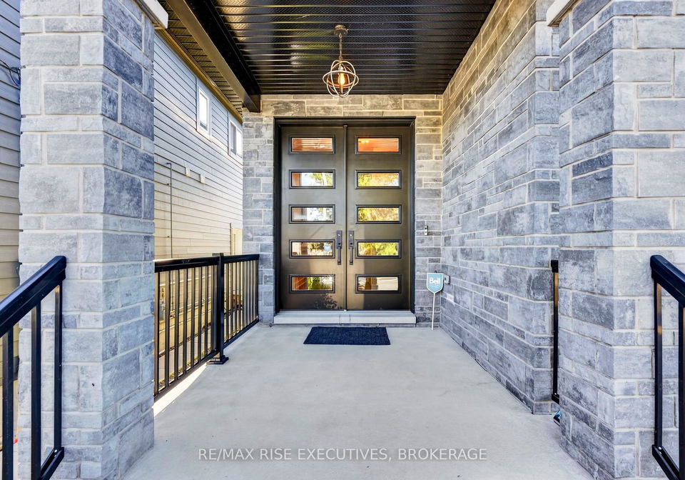 14-park-crescent-loyalist-ontario-x13823376