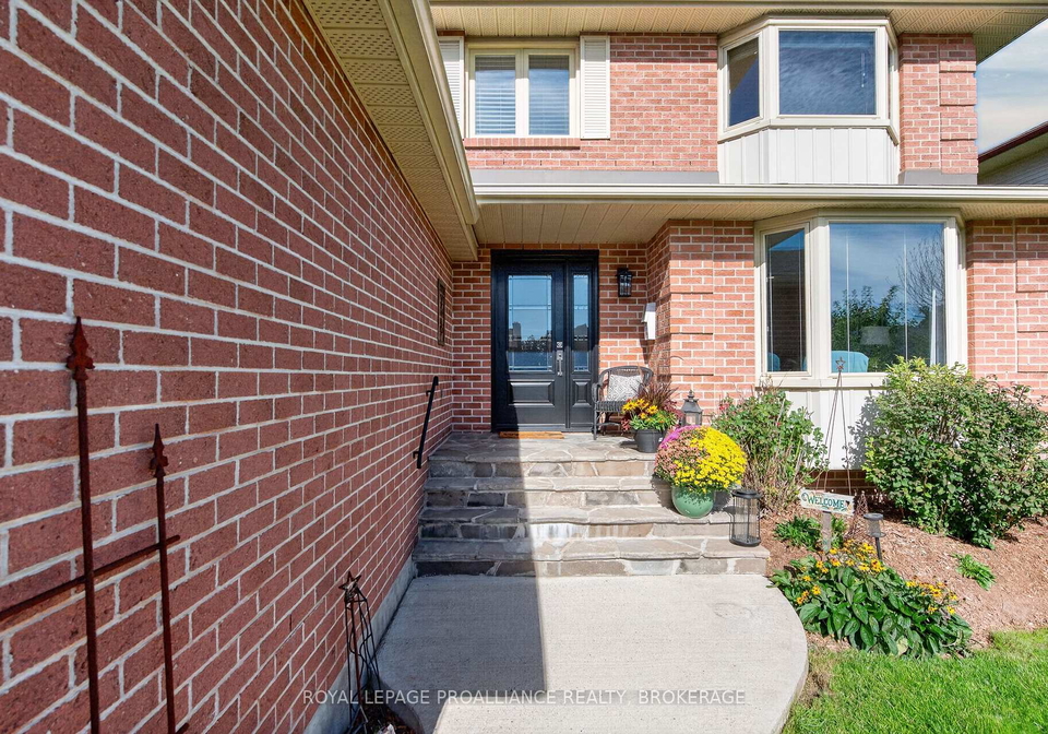640-braeside-crescent-kingston-ontario-x13823404