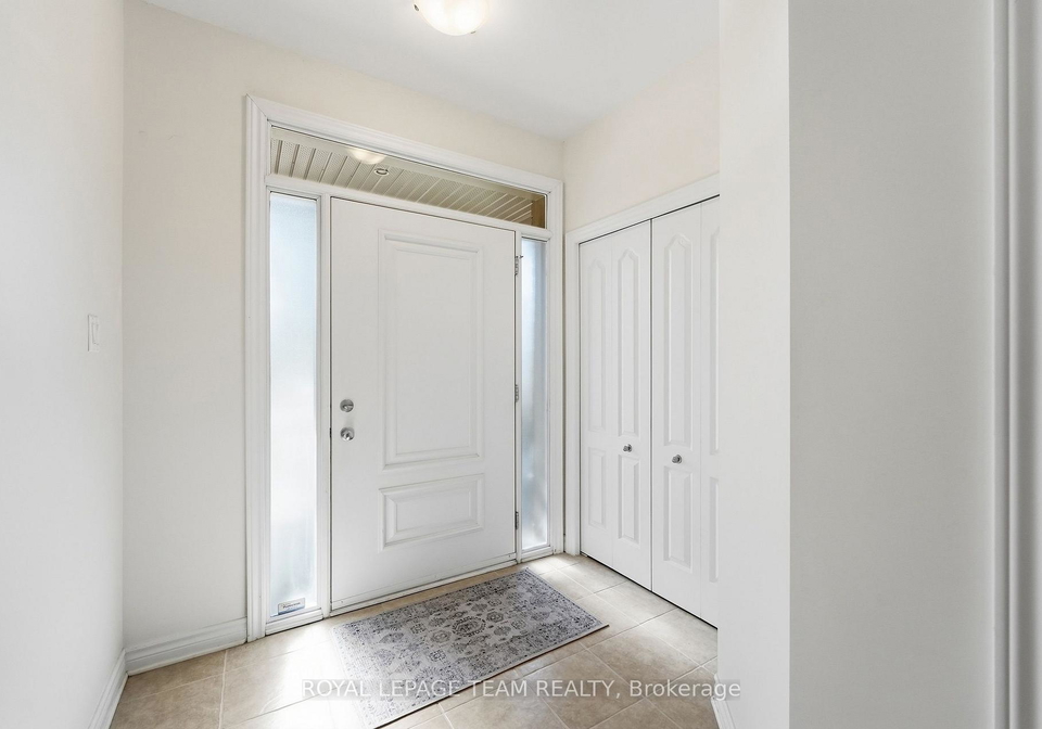 708-eagle-crest-heights-ottawa-ontario-x13823454
