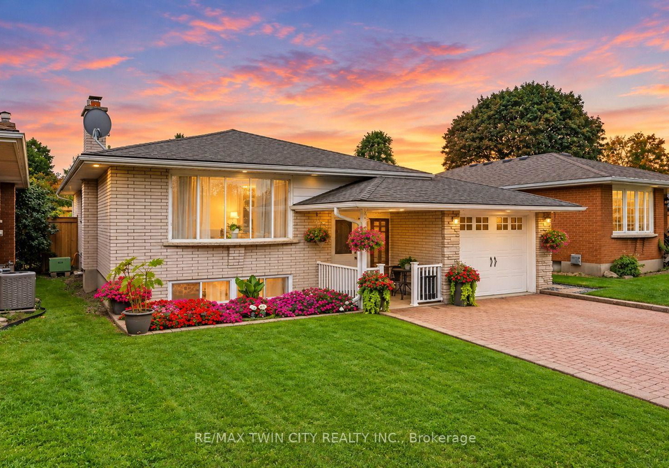 49-carnaby-crescent-kitchener-ontario-x13823782