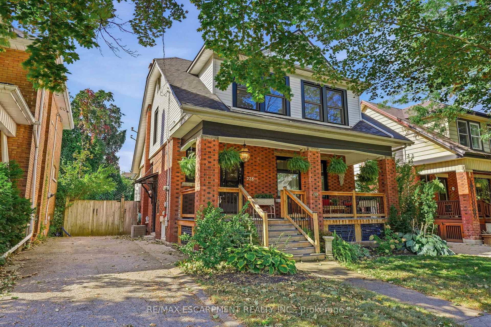 228-sherman-avenue-s-hamilton-ontario-x13823788