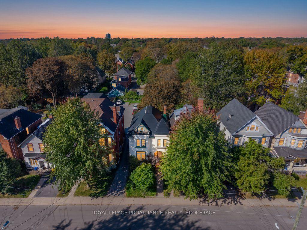 236-frontenac-street-kingston-ontario-x13824054