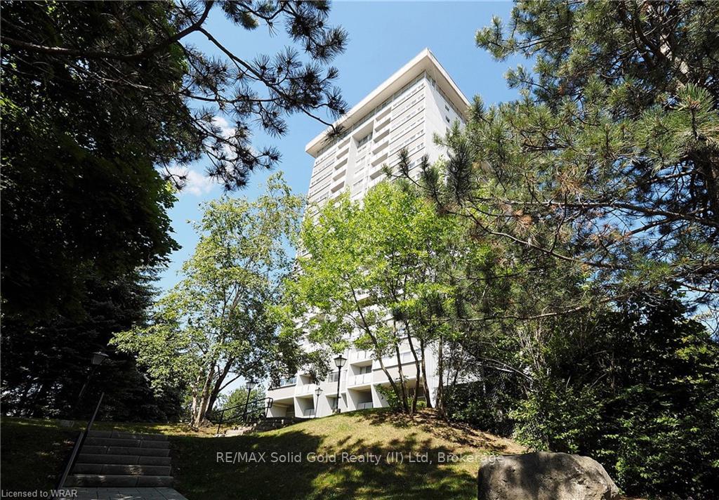 375-king-street-n-waterloo-ontario-x13824122