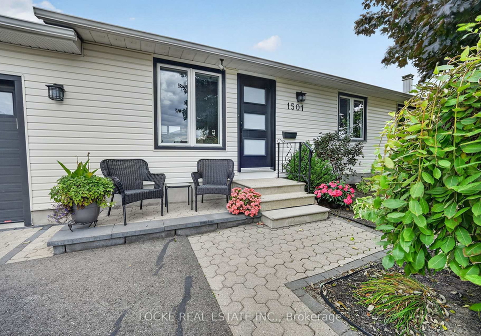 1501-queenswood-crescent-ottawa-ontario-x13824362