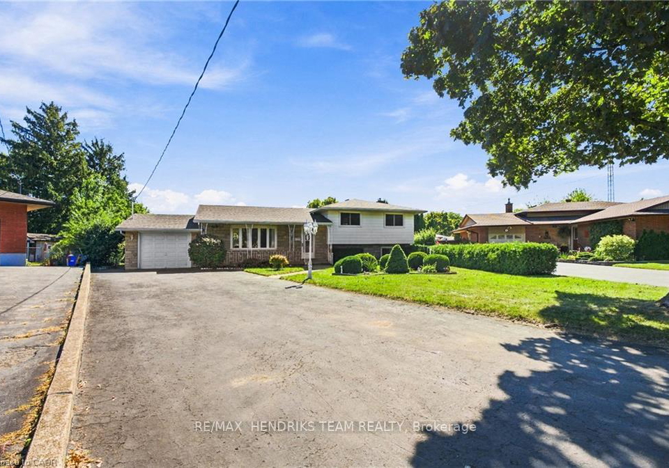 8-empress-court-st-catharines-ontario-x13824428
