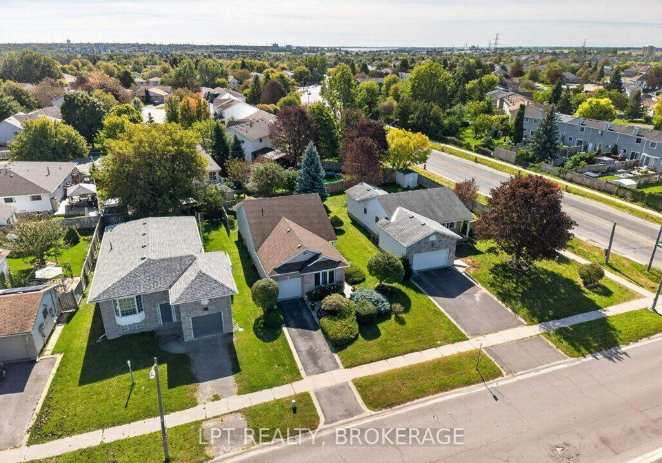401-waterloo-drive-kingston-ontario-x13824484