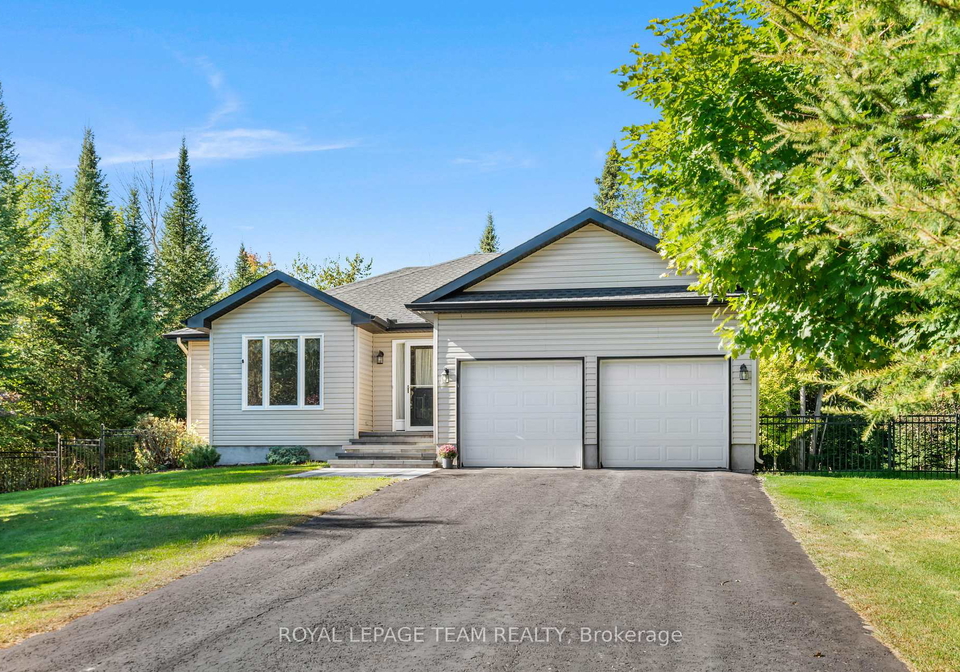 19-hickory-drive-north-grenville-ontario-x13824656
