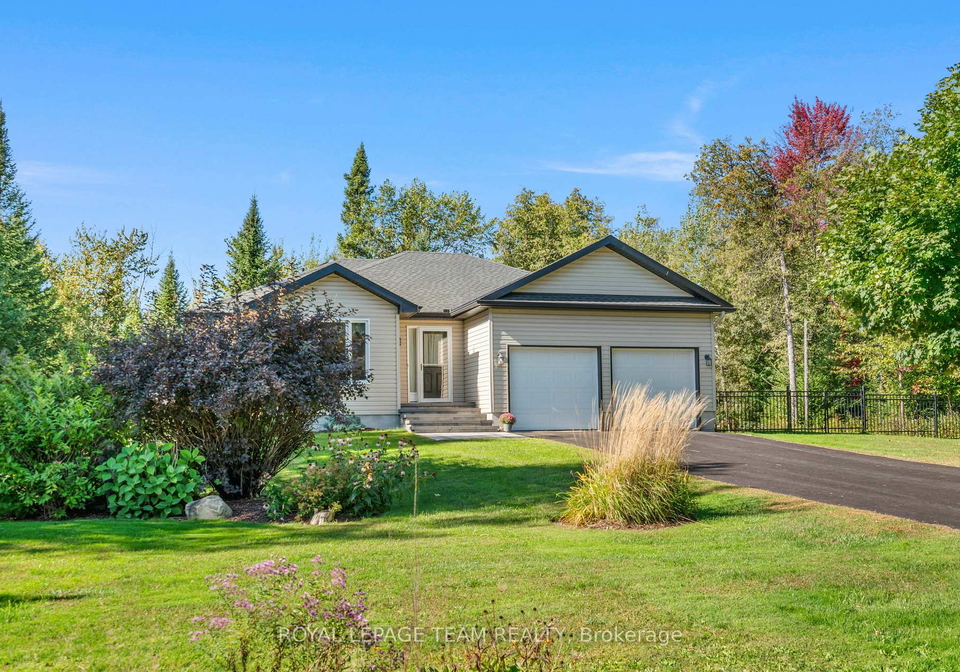 19-hickory-drive-north-grenville-ontario-x13824656