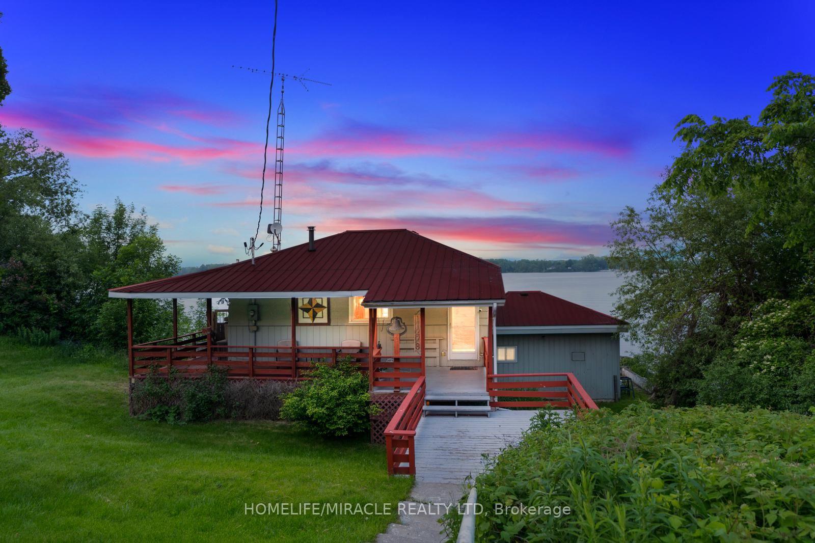 11278-loyalist-parkway-prince-edward-county-ontario-x13824686