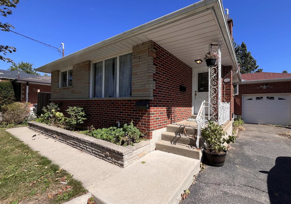 621-eramosa-road-guelph-ontario-x13824892