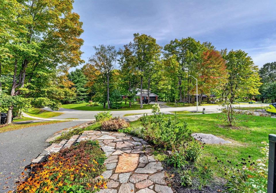 55-westvale-drive-bracebridge-ontario-x13825016