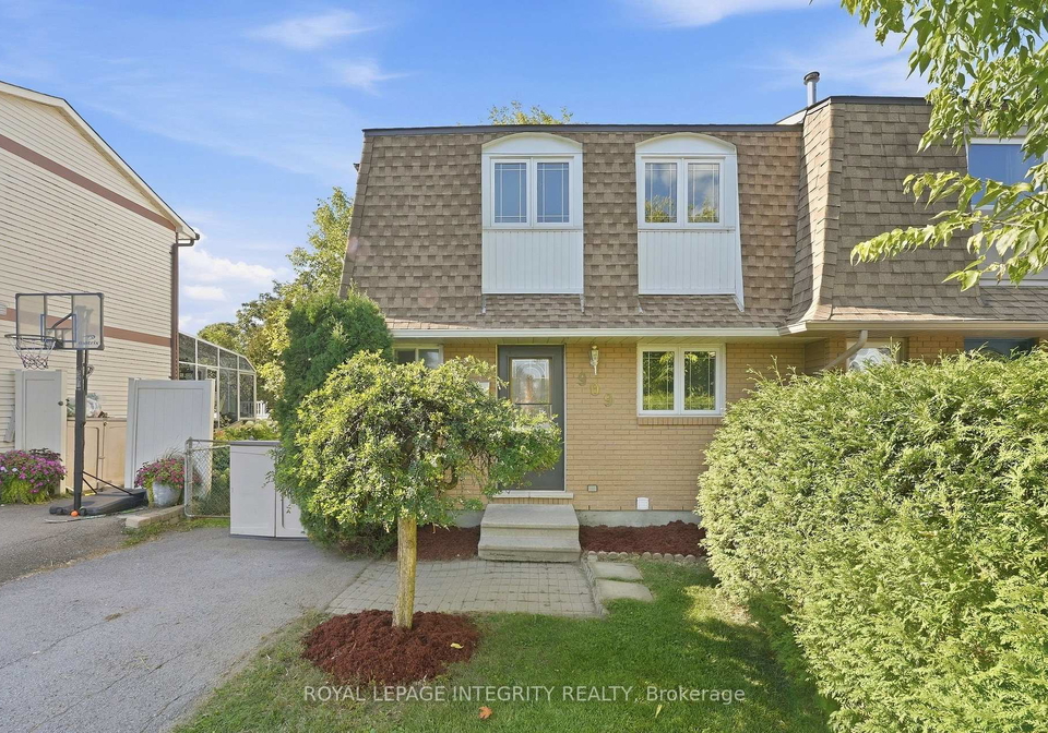 909-lawnsberry-drive-ottawa-ontario-x13825170