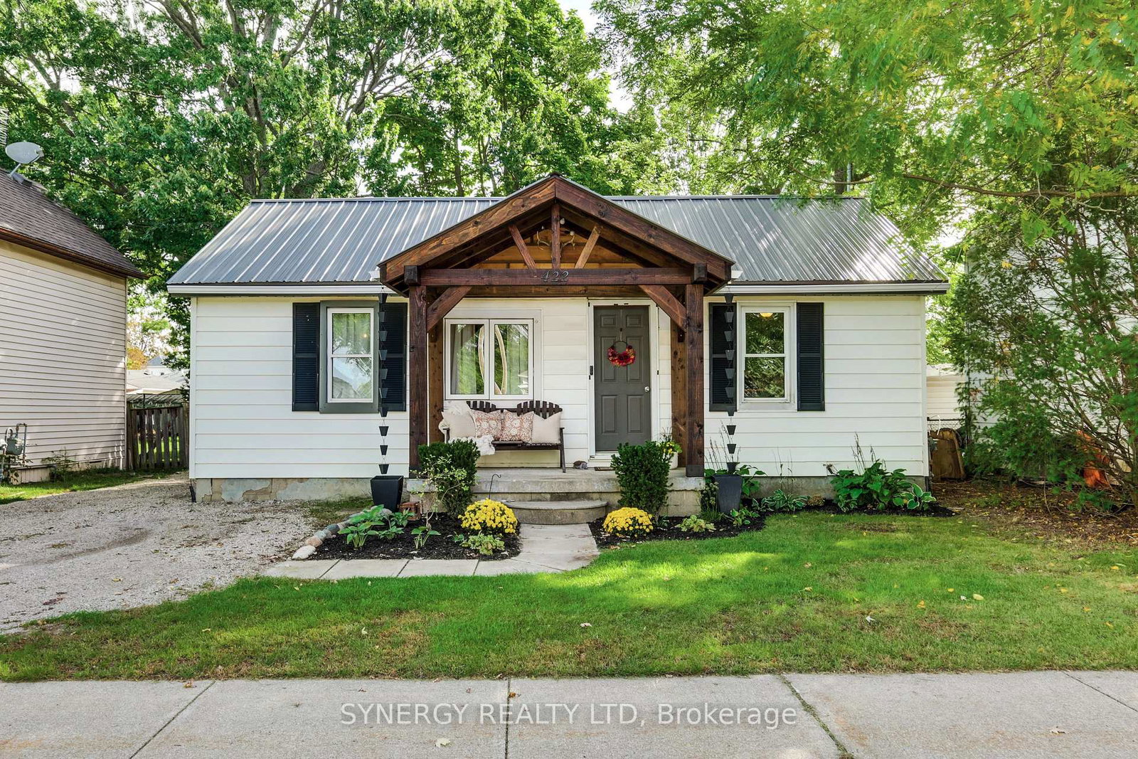 422-west-street-petrolia-ontario-x13825318