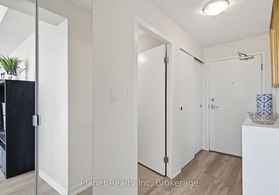 5-gordon-street-guelph-ontario-x13825352
