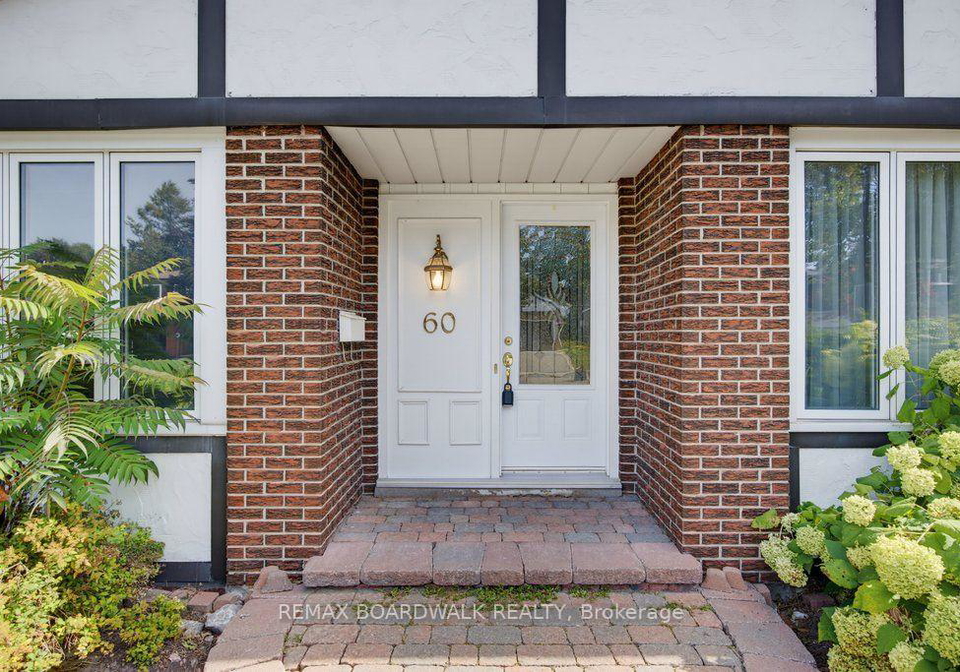 60-northpark-drive-ottawa-ontario-x13825366