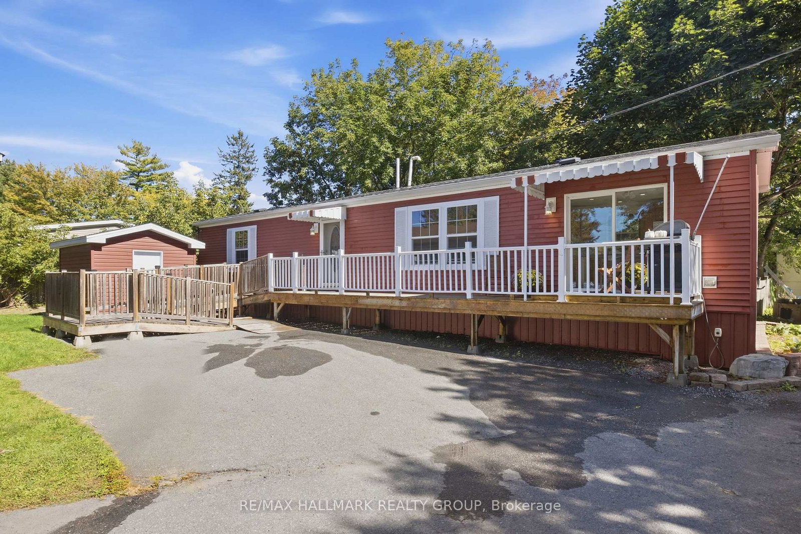 14-pacific-avenue-ottawa-ontario-x13825558
