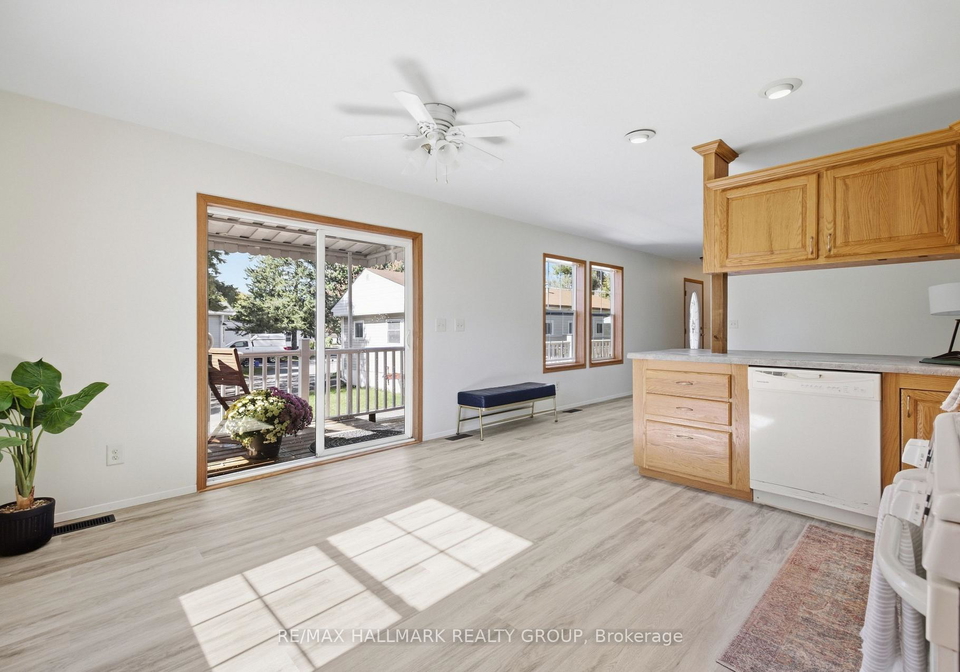 14-pacific-avenue-ottawa-ontario-x13825558