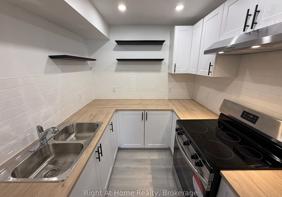 245-benninger-drive-kitchener-ontario-x13825592