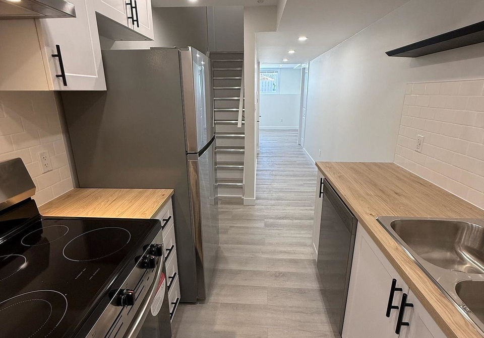245-benninger-drive-kitchener-ontario-x13825592