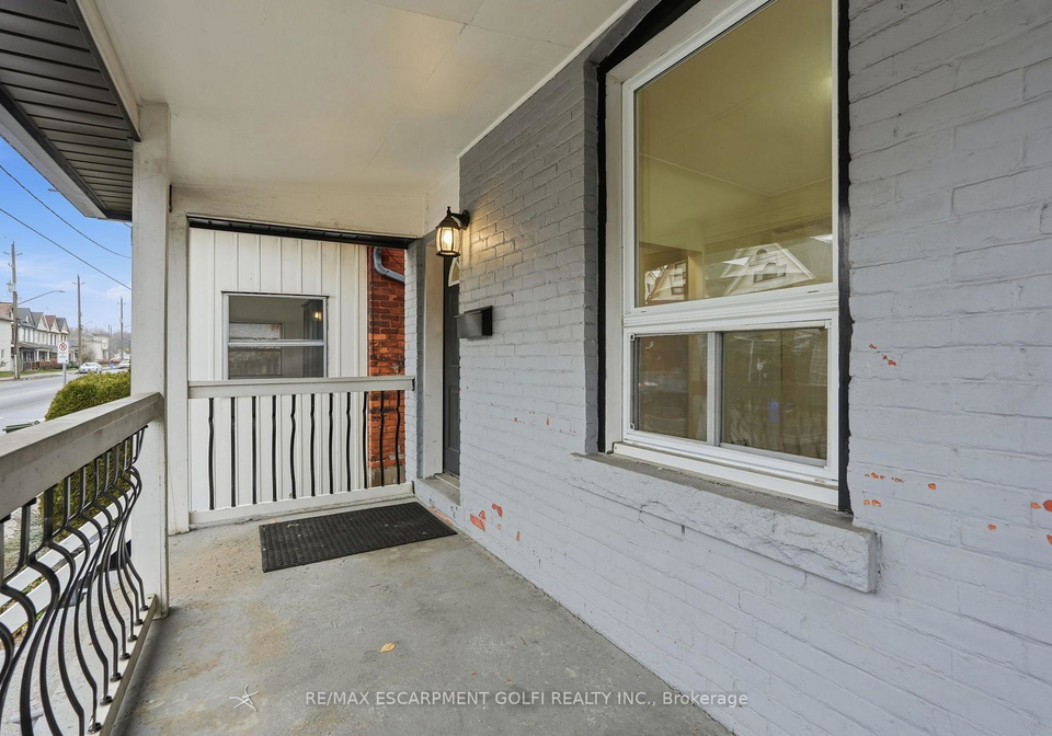 39-burlington-street-e-hamilton-ontario-x13825740