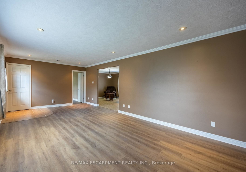 14-carrick-street-haldimand-ontario-x13825744