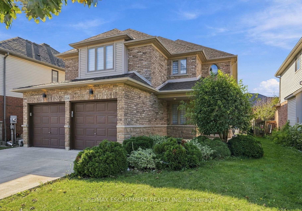 194-southbrook-drive-hamilton-ontario-x13825824