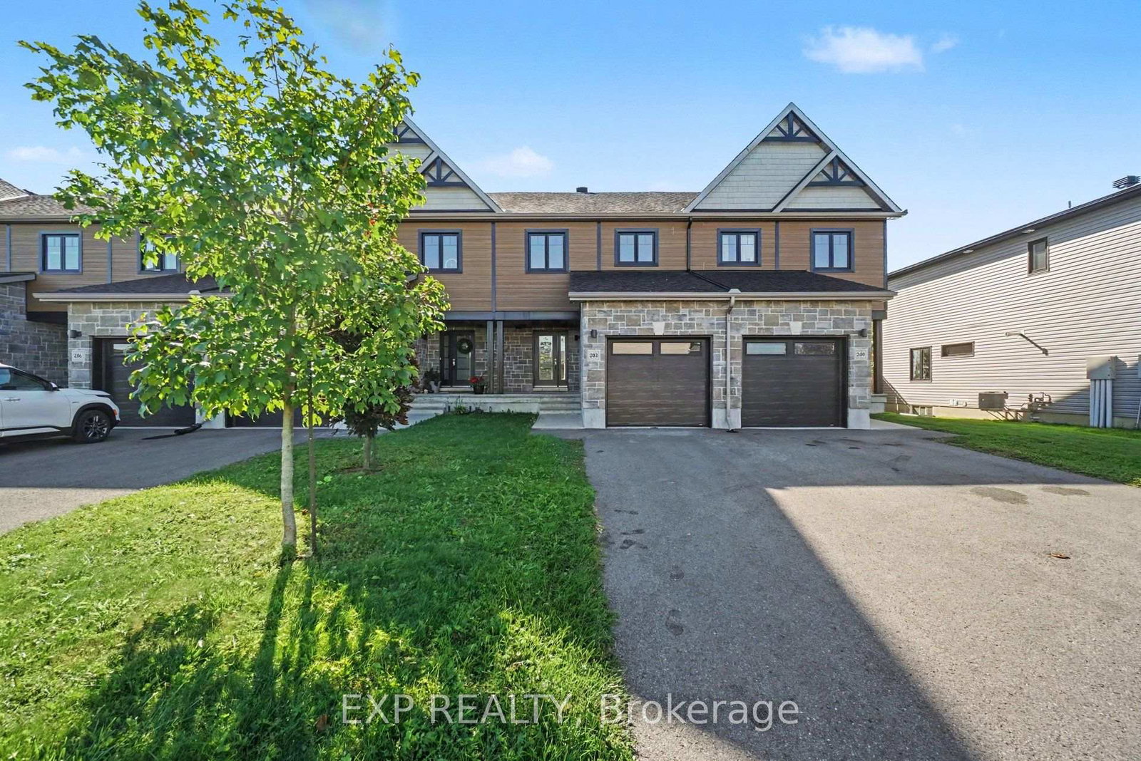 202-st-malo-place-russell-ontario-x13826022