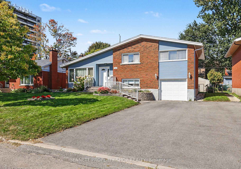1817-gilbert-avenue-ottawa-ontario-x13826302
