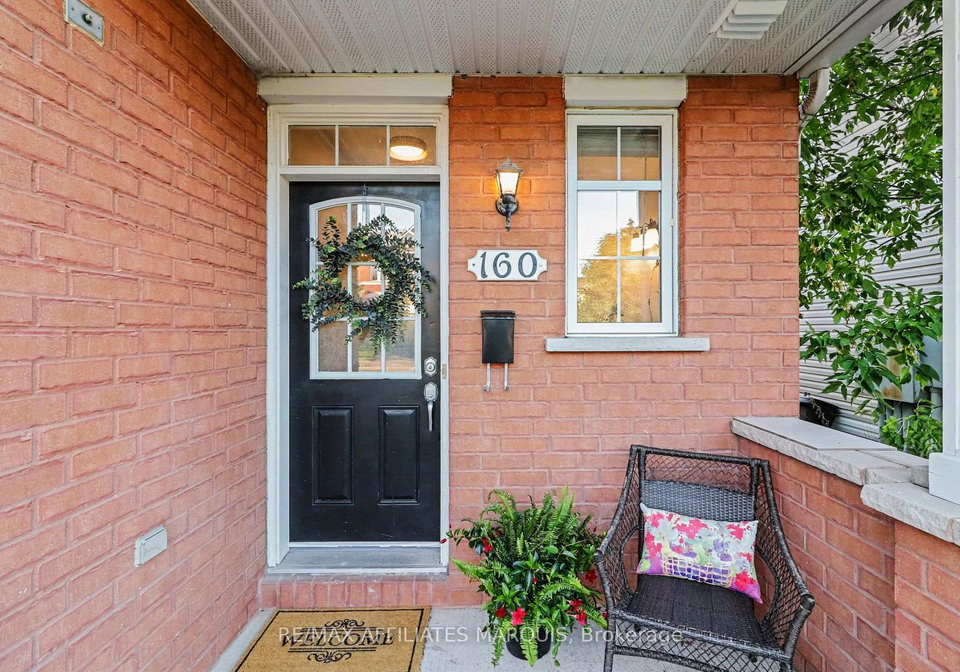 160-deercroft-avenue-ottawa-ontario-x13826322