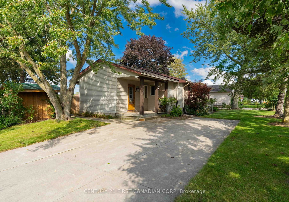 101-kleinfeldt-avenue-lucan-biddulph-ontario-x13826416