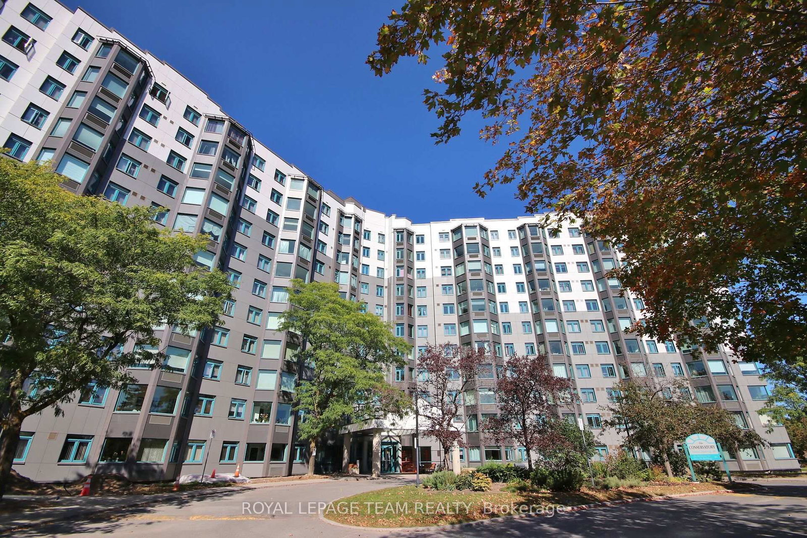 1025-grenon-avenue-ottawa-ontario-x13826526