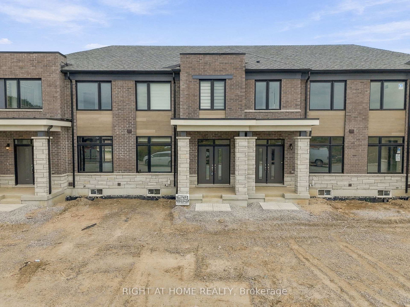 1128-periwinkle-crescent-woodstock-ontario-x13826876