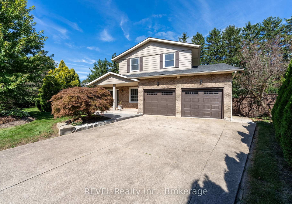 5-tottenham-court-niagara-on-the-lake-ontario-x13827056