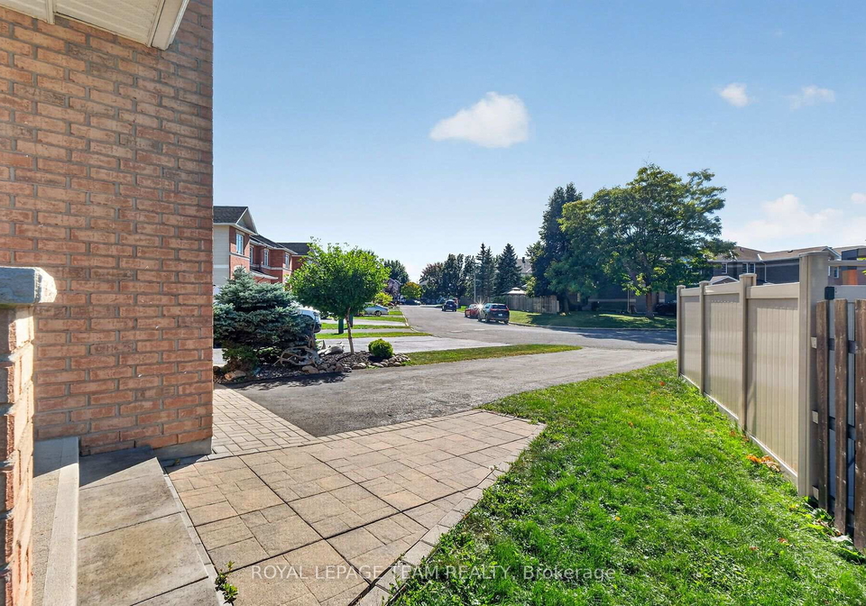 2136-bergamot-circle-ottawa-ontario-x13827074